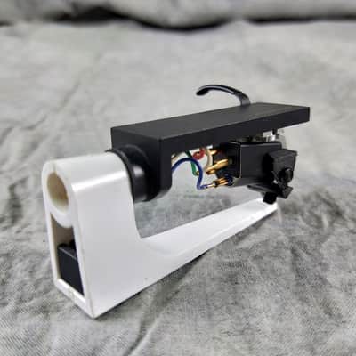 Shure V15V-MR Cartridge W/ Headshell In Excellent Condition image 10