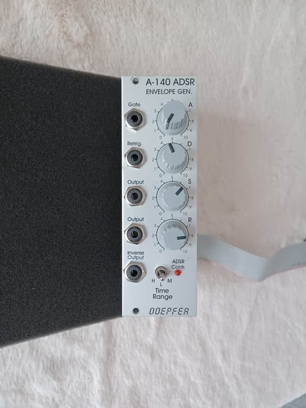 Doepfer A-140 ADSR Envelope Generator image 1