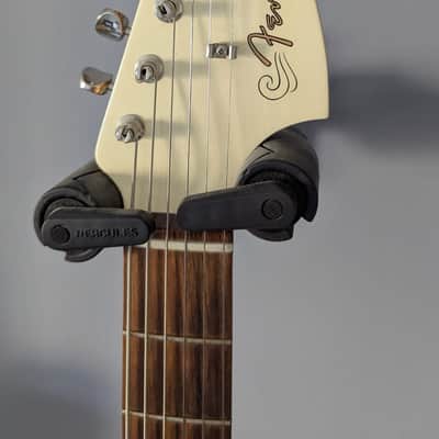 Fender Vintera '60s Jazzmaster with Pau Ferro Fretboard 2019 - 2023 - Olympic White image 2