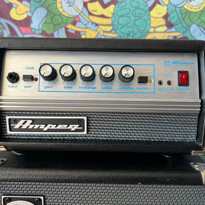 Immagine Ampeg Micro VR 200-Watt Compact Solid State Bass Amp Head 2011 - Present - Black - 1
