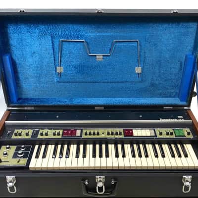 Roland RS-505  Paraphonic Synthesizer (Serviced /  Hard Case) Excellent Condition!