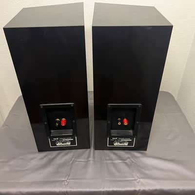 NHT Model 1.3 Black Glossy one pair, excellent working condition and very good cosmetic. image 6