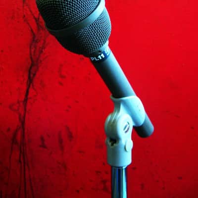 Vintage 1980's Electro-Voice PL-11 / RE11 Supercardioid Dynamic Microphone Low Z w accessories RE10 RE15 image 5