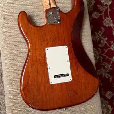 Fender American Select Stratocaster Exotic Quilt Rosewood Channel Neck2014 - Iced Tea Burst image 7