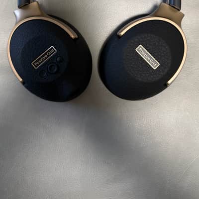 Positive Grid Spark NEO Wireless Smart Guitar Headphones - Mint, Used Once, Complete with Box image 2