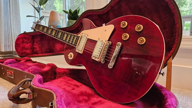 Gibson Les Paul Classic 2001 - Wine Red image 1