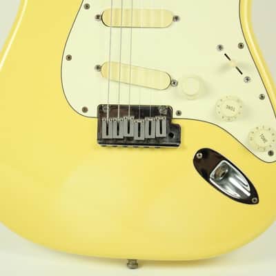 RARE 1988 Vintage Fender Stratocaster Plus Graffiti Yellow E4 Series ~All Original~ 1980s USA image 5