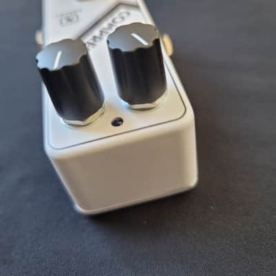 Keeley Compressor Mini Arctic White Made in USA image 4