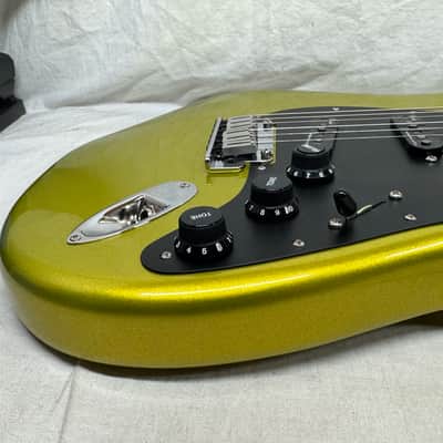 Fender American Ultra II 2 Stratocaster Guitar with COA + Case 2024 - Solar Flare / Maple neck image 19