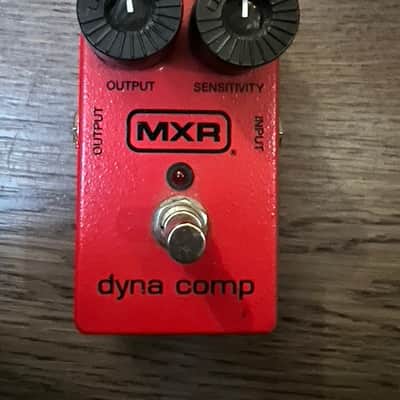 MXR M102 Dyna Comp 1995 - Present Red image 2