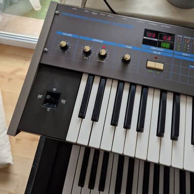 Korg Poly-61 1980s - Black image 3