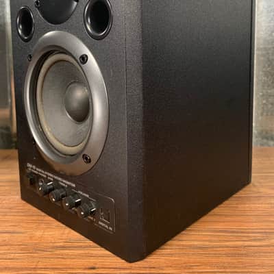 Roland DM-10 Powered Digital Stereo Micro Multi Media Studio Monitors Used image 4