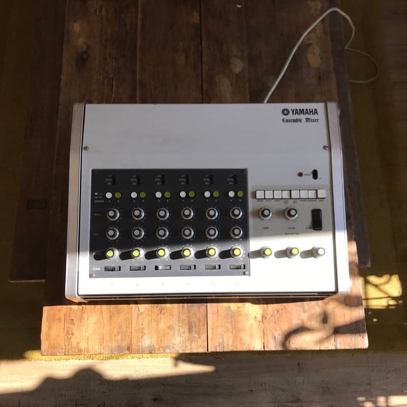 Rare Yamaha Ensemble Mixer EM-90 (Built-in Spring Reverb & Unique