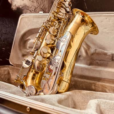 Yamaha YAS-23 Alto Saxophone W/Case image 3
