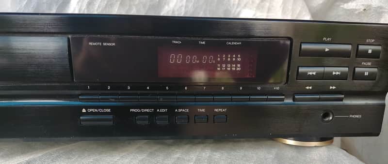Denon DRM 700A 3-Head Tape Cassete Deck image 1