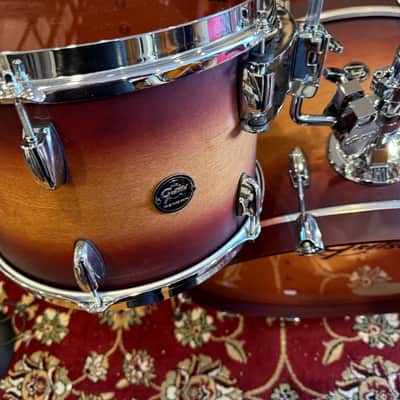 Gretsch Renown 2016-2022 - Satin Tobacco Burst image 3