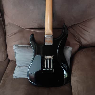 Fernandes MIJ Matsumoku 1980s gloss black Electric Guitar. Light weight only 6.9 lbs. image 6