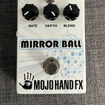 Mojo Hand FX Mirror Ball 2010s - Graphic image 1