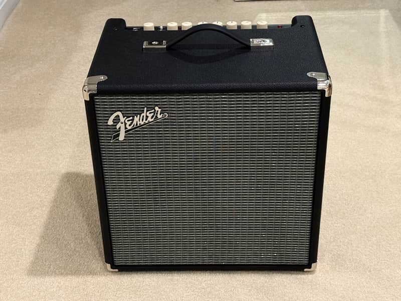 Fender Rumble 40 V3 40-Watt 1x10" Bass Combo