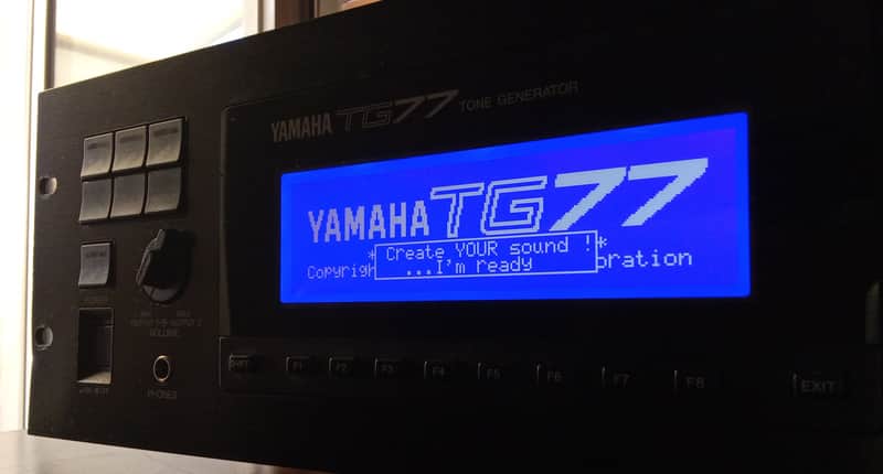New blue display for Yamaha Tg77 Bild 1