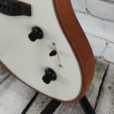 Fender American Acoustasonic Jazzmaster 2021 - Present - Arctic White w/ padded gig bag image 5