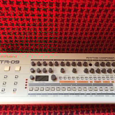 Roland Boutique Series TR-09 Rhythm Performer Drum Machine | Reverb