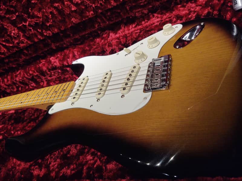 Fender EJ'54 Virginia Stratocaster 2020 - Tow-tone tobacco burst image 1