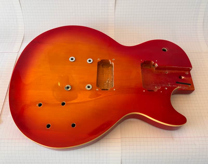 No brand Noname  Les paul  type body 70s 80s Solid wood Bolt-on Sunburst  Made in Japan or Korea in Excellent condition image 1