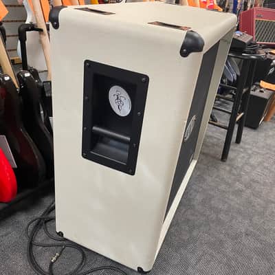 Preowned EVH 4x12 Cab - White image 5