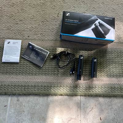 Sennheiser XS Wireless Digital Presentation Base Set 2021-2023 - Black image 3