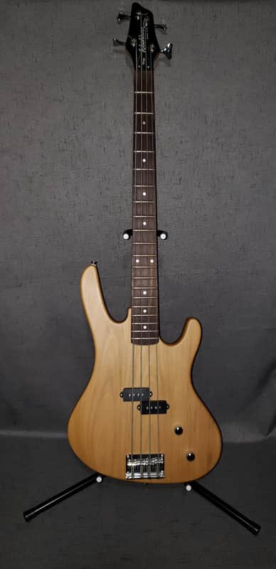 Washburn XB100 Bass Guitar | Reverb Canada