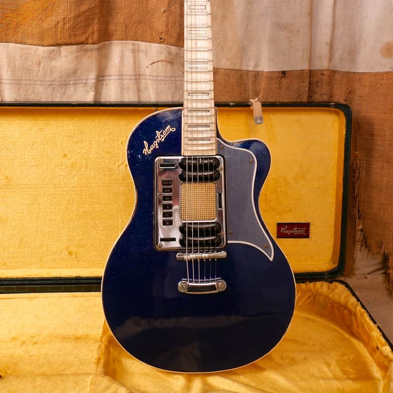 1959 Hagstrom P-46 Deluxe 90 Blue Sparkle