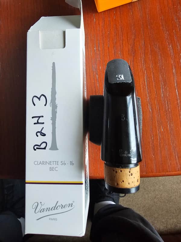Vandoren B2H3 2020s - Plastic i think image 1
