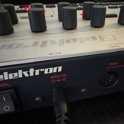 Elektron Machinedrum SPS-1UW+ MKII 2010s - Silver image 5