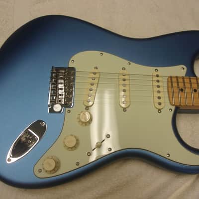 About Mint 2025 Fender American Performer Satin Lake Placid Blue Stratocaster Electric Guitar w/Candy & Hard Case image 1