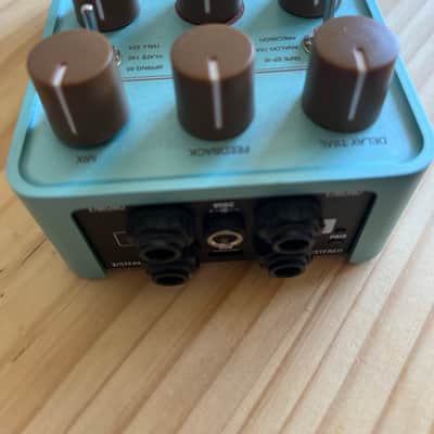 Universal Audio Del-Verb Ambience Companion 2023 - Present - Seafoam Green image 4