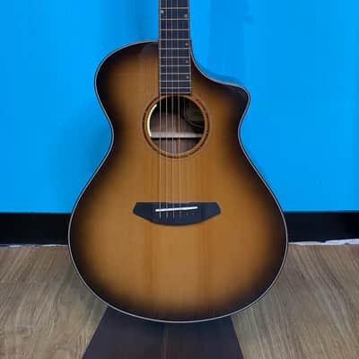 Breedlove Limited Edition Walnut/Port Orford Cedar Concert Acoustic Electric 2020 Walnut Burst image 3