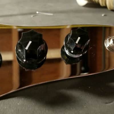 TW Loaded: Loaded Jazz bass Control Plate (chrome) - V-V-T or V-B-T setup, traditional tone control image 1