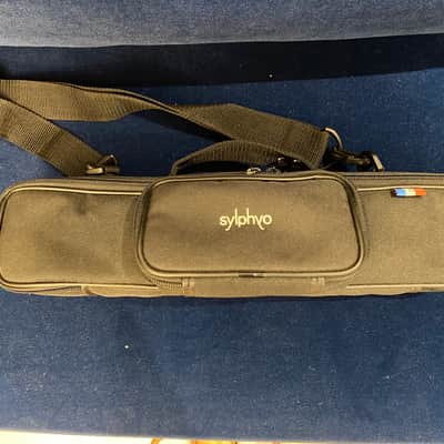 Berglund Instruments NuEVI 2023 - Black (Obsidian) + gig bag image 10