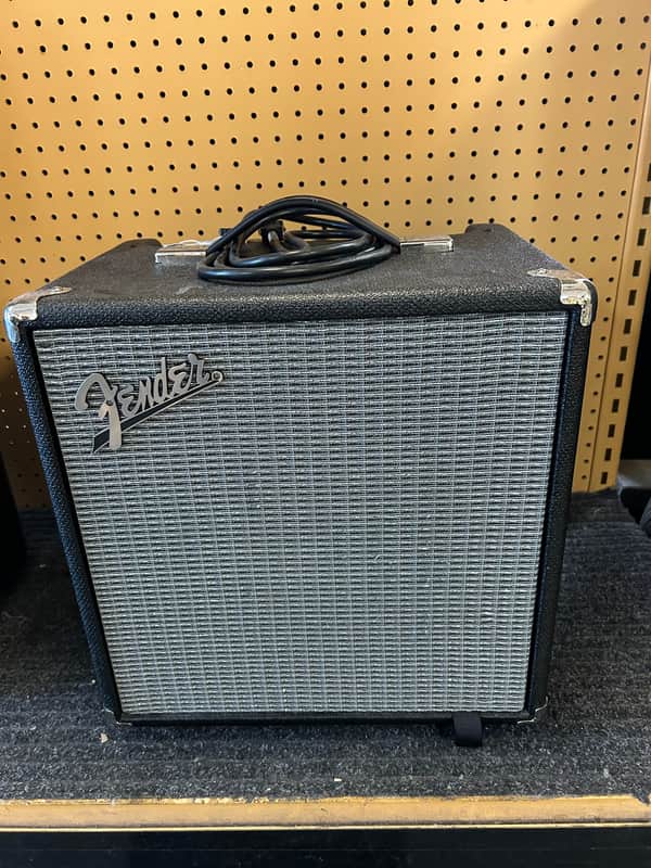 Fender Rumble 25 V3 25-Watt 1x8" Bass Combo 2015 - Present - Black image 1