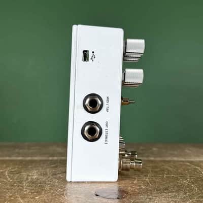 Chase Bliss Audio Reverse Mode C 2023 - White Graphic image 5