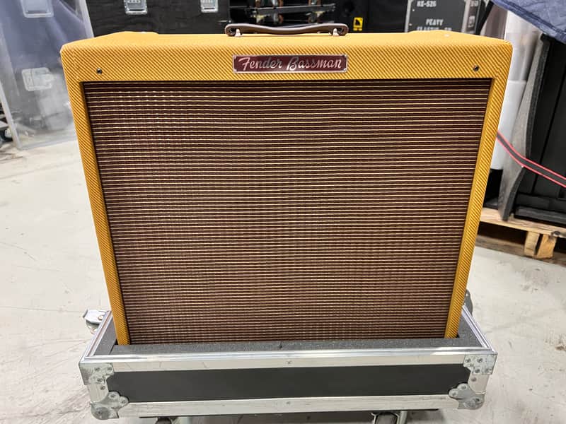 Fender '59 Bassman LTD Reissue 45-Watt 4x10" Guitar Combo 2004 - Present - Lacquered Tweed w/ Road case image 1
