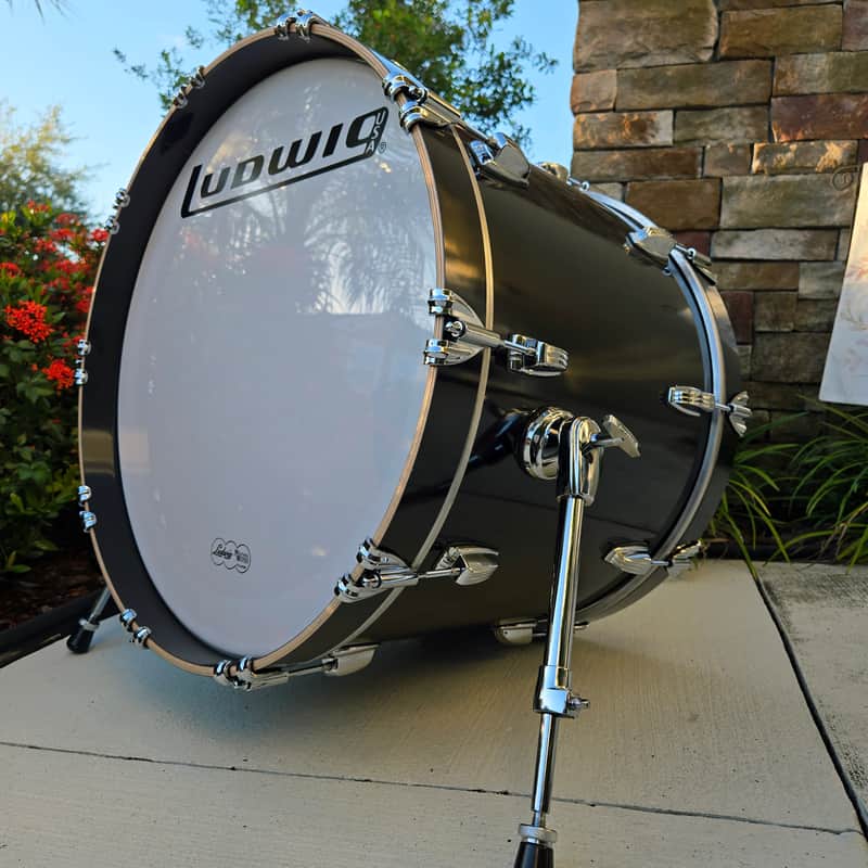 Ludwig Classic Maple 16x22" Bass Drum 2008 - Present - Black Cortex image 1