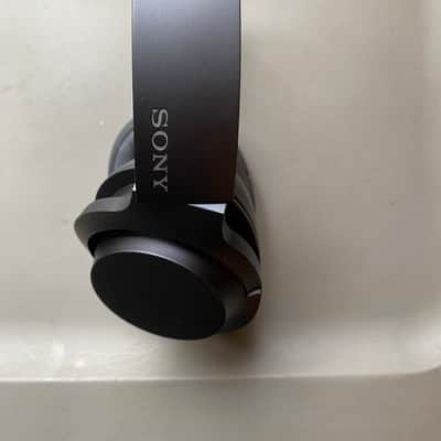 Sony WH-H900N Wireless Headphones image 2