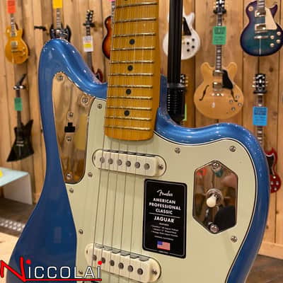 Fender American Professional Classic Jaguar, Maple Fingerboard, Faded Lake Placid Blue image 7