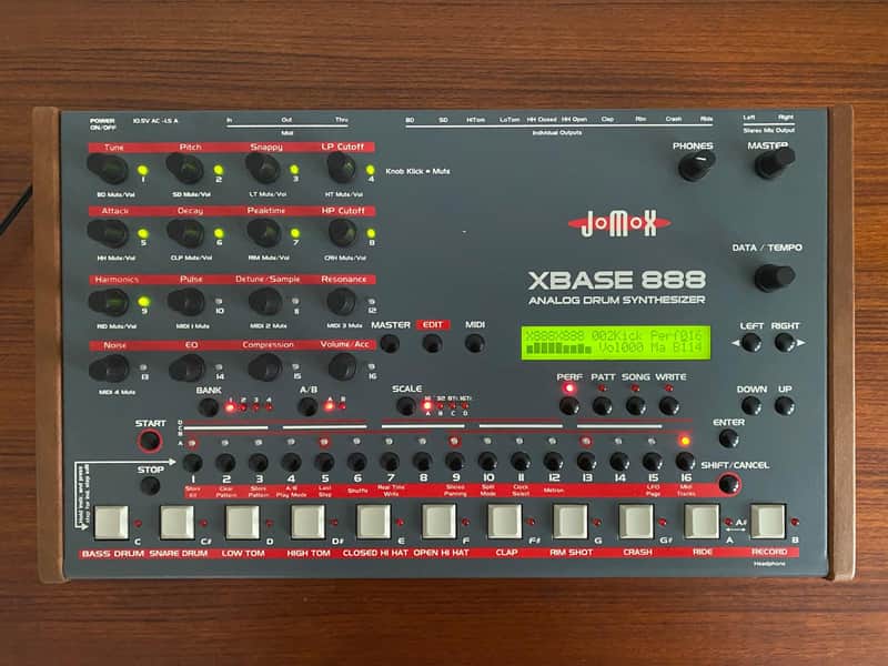 JoMox XBASE 8888 image 1