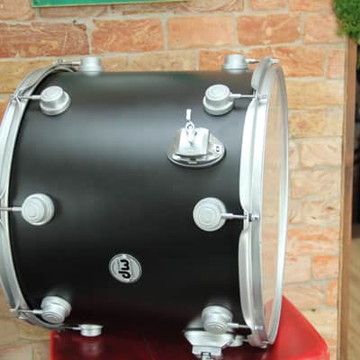 DW Collectors Floor tom 16x14 Matte Black image 6