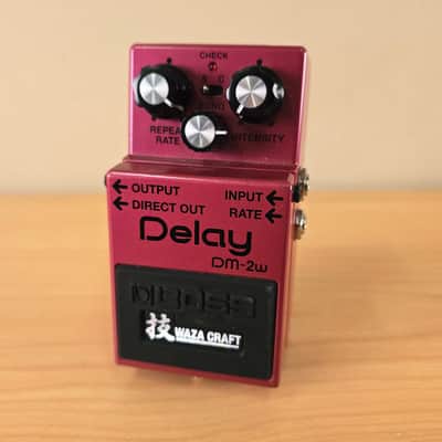 Boss DM-2W Waza Craft Analog Delay Pedal image 2