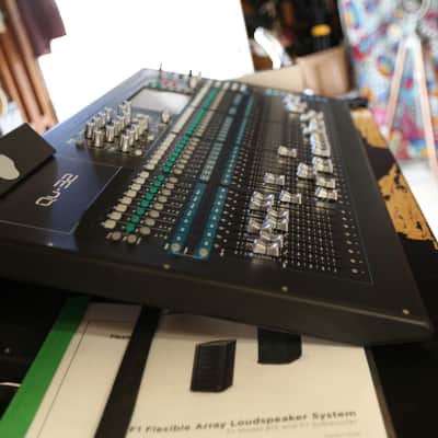 ALLEN & HEATH,BOSE F1 812 SPEAKERS QU-32 2019 - BLACK image 11