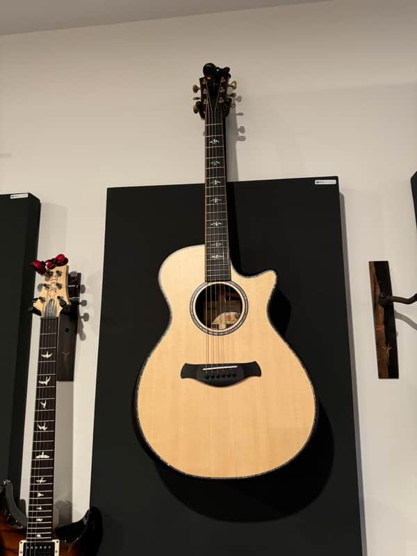 MINTY! Taylor Builder's Edition 912ce with V-Class Bracing 2024 - Natural image 1